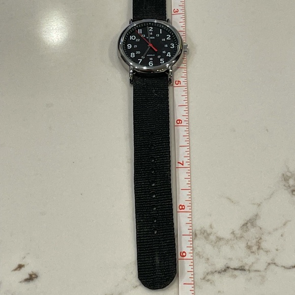 Men’s Timex watch - Picture 3 of 4